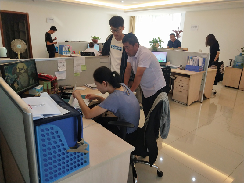 9784F7910CDA0F77E27301F91AE4E2DC_副本_副本.jpg
