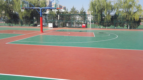 东联中学篮球场（改造后）_副本.jpg